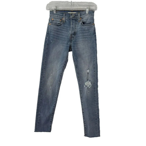 Levis Women’s Wedgie Skinny Jeans Size 24 Distressed Button Fly Stretch Fray Hem - Picture 1 of 9
